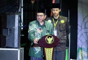 Dr. KH Habib Bawafi M.HI Membuka Festival Santri Keren 2023 dengan Semangat Silaturahmi dan Kebangsaan