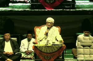 Mauidhotul Khasanah dan Istighosah Akbar Oleh Rais ‘Aam PBNU, KH Miftakhul Ahyar, di Fesantren 2023 di Alun Alun Kota Blitar: Dengan Semangat dan Pemikiran Mendalam