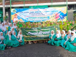 Pawai Kreasi Songsong Ramadhan 1446 H Meriahkan Kota Blitar